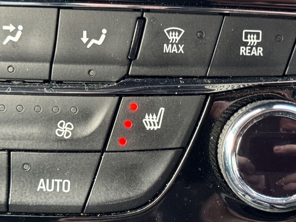 Used Vauxhall Astra 2021 for sale - 77084827: Photo 30