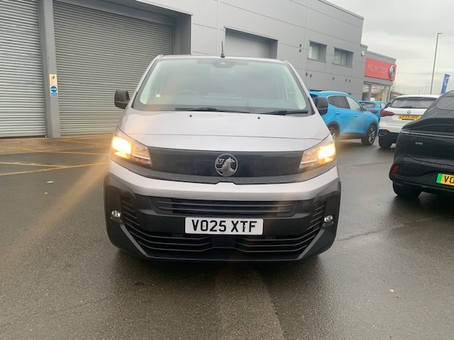 Used Vauxhall Vivaro 2025 for sale - 77307577: Photo 2
