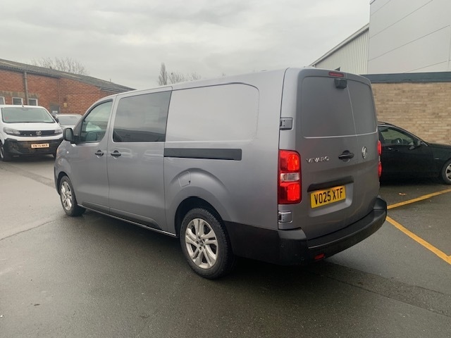 Used Vauxhall Vivaro 2025 for sale - 77307577: Photo 4