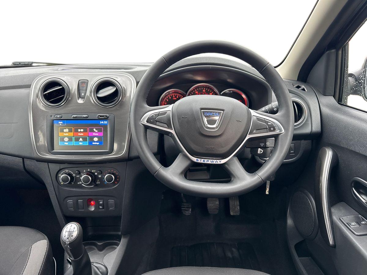 Used Dacia Sandero Stepway 2020 for sale - 76563710: Photo 12