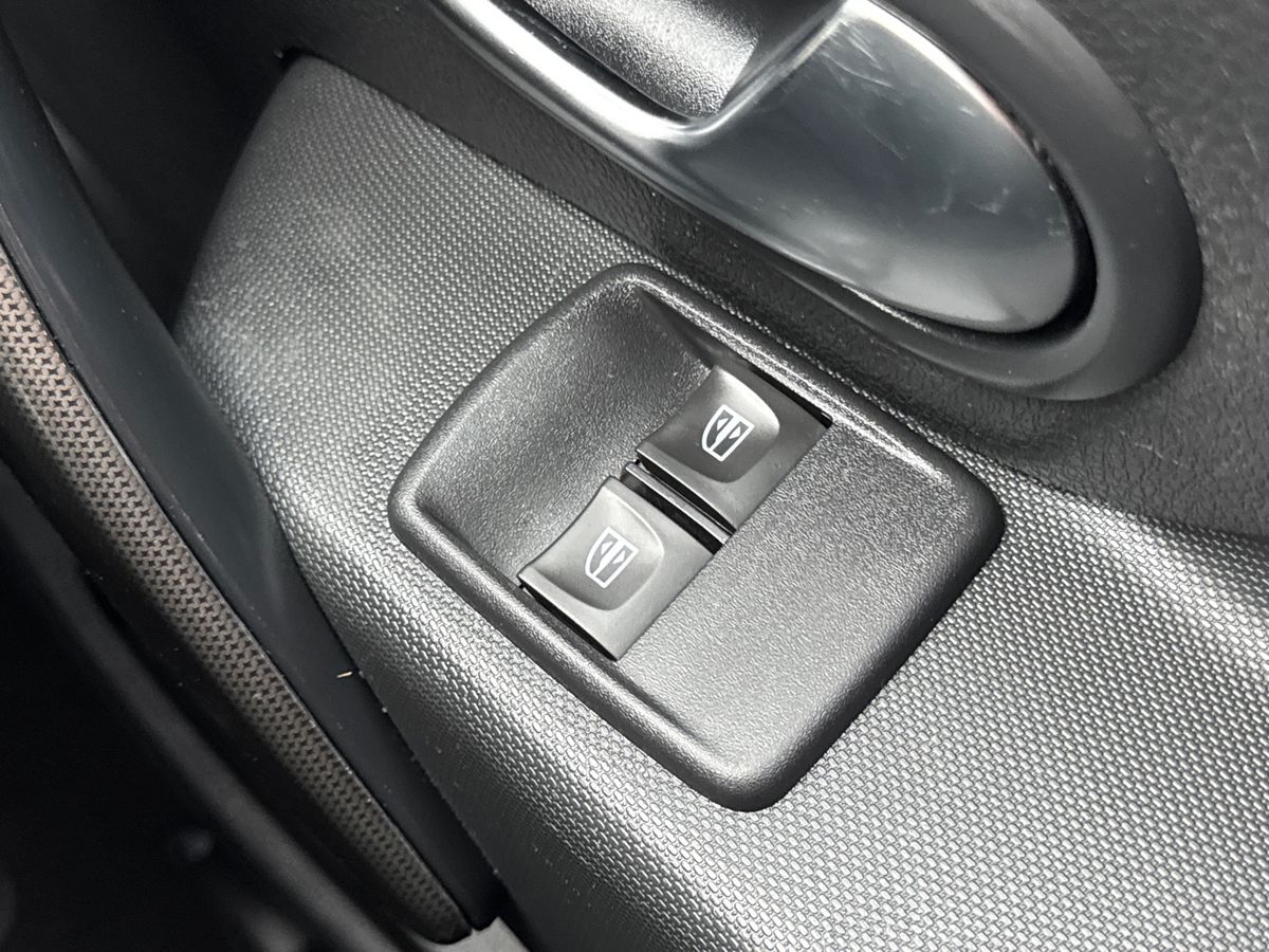 Used Dacia Sandero Stepway 2020 for sale - 76563710: Photo 17