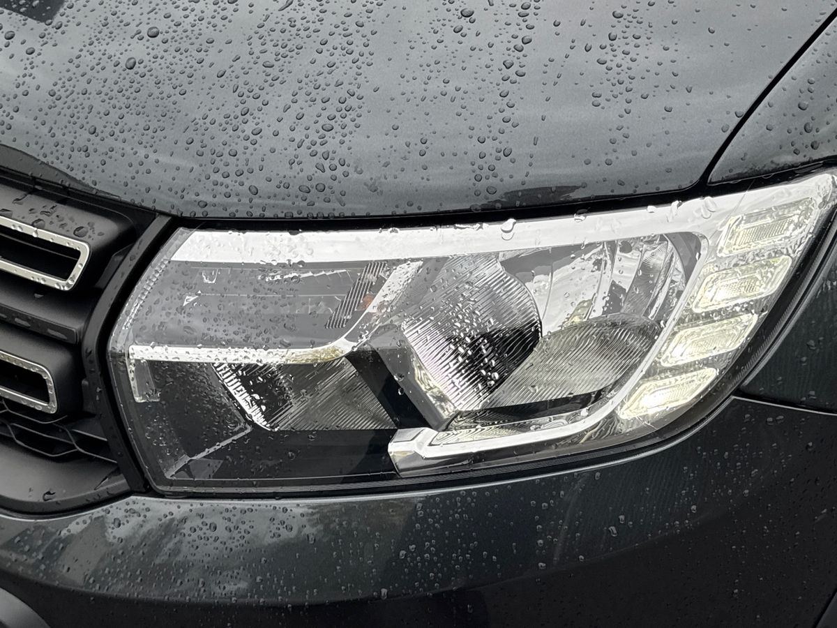 Used Dacia Sandero Stepway 2020 for sale - 76563710: Photo 39