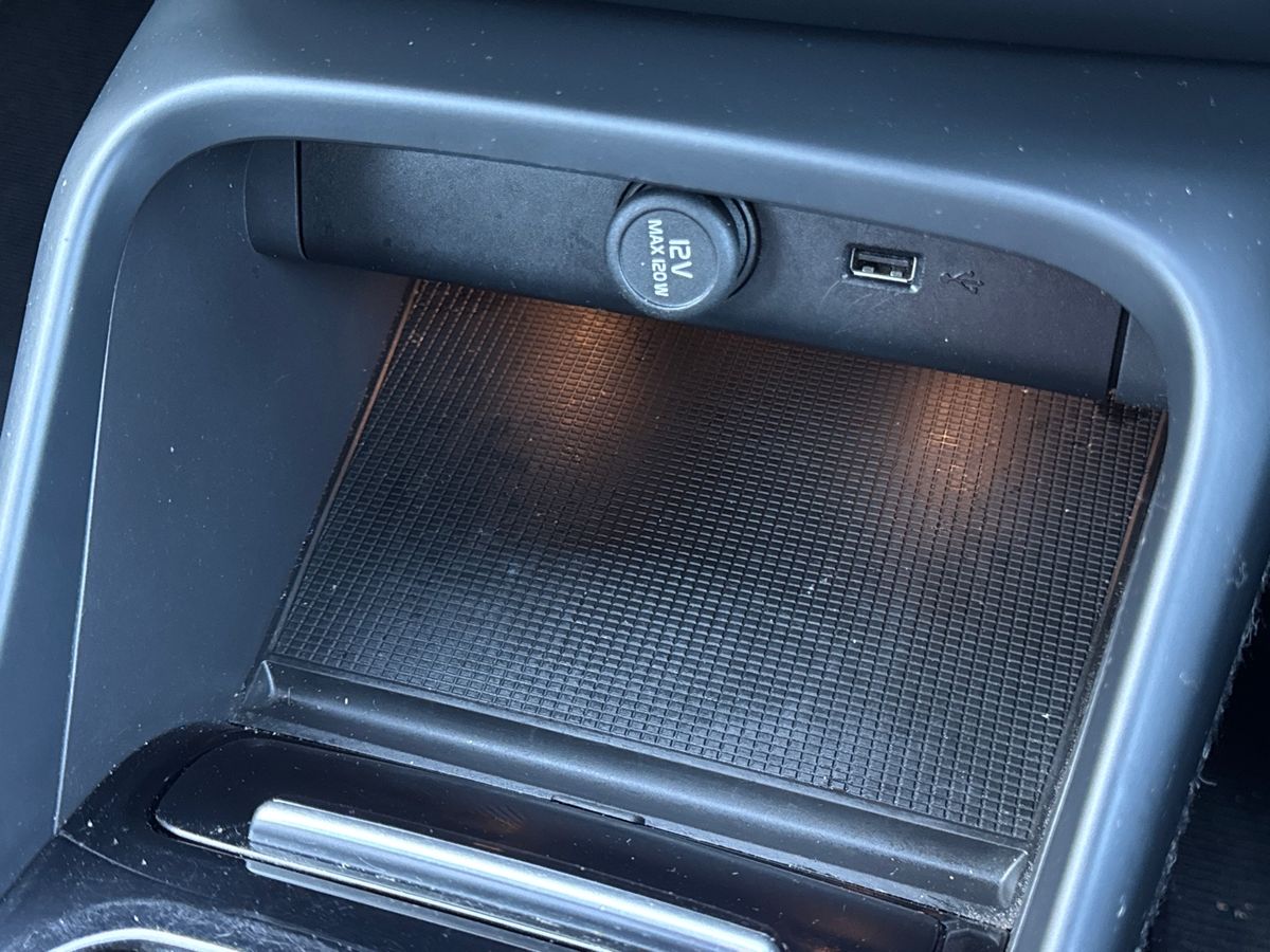 Used Volvo XC40 2020 for sale - 76563759: Photo 31