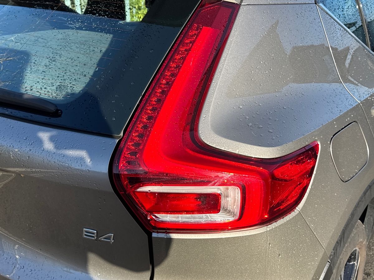 Used Volvo XC40 2020 for sale - 76563759: Photo 37