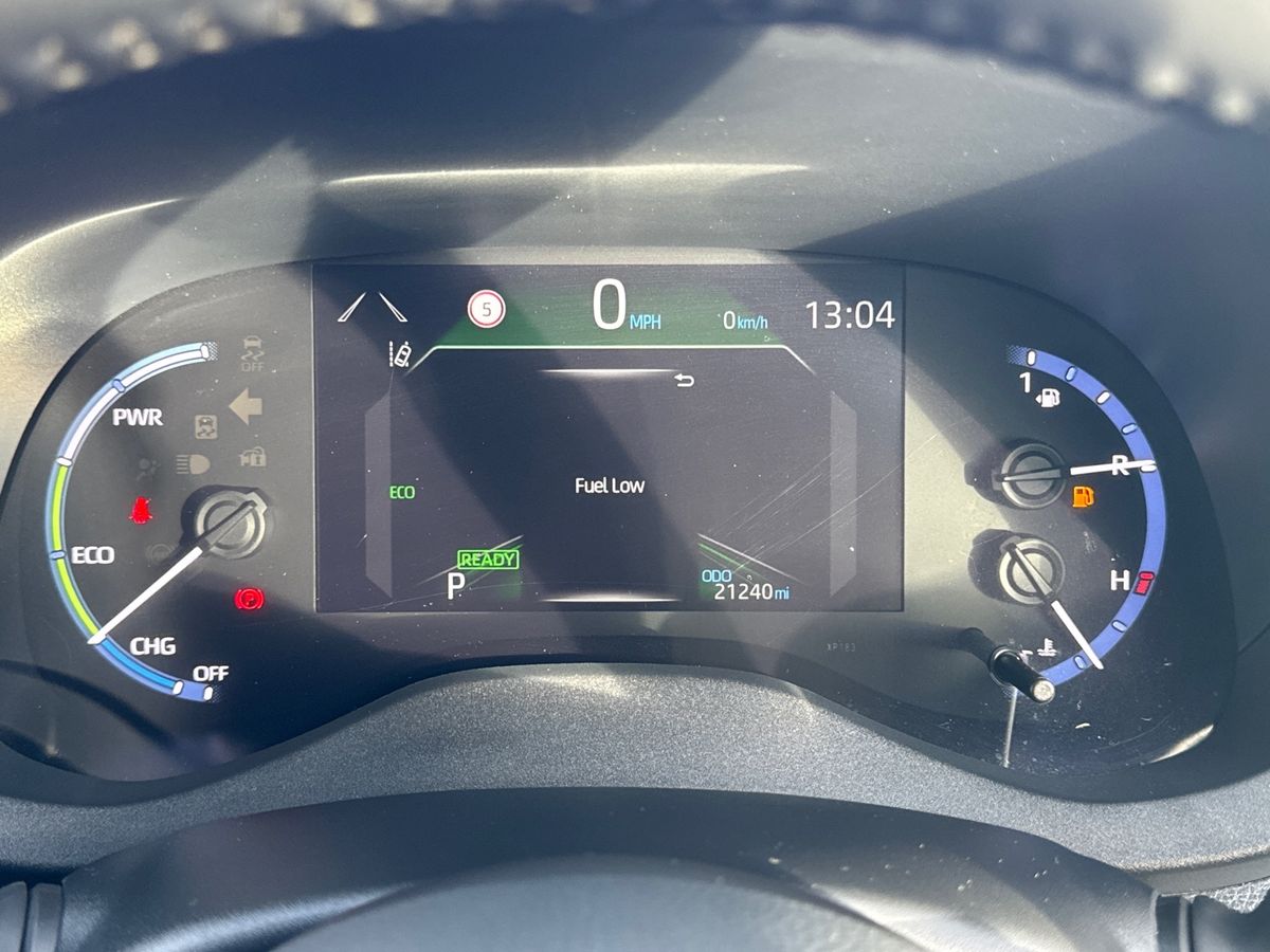 Used Toyota Yaris Cross 2022 for sale - 77105910: Photo 21