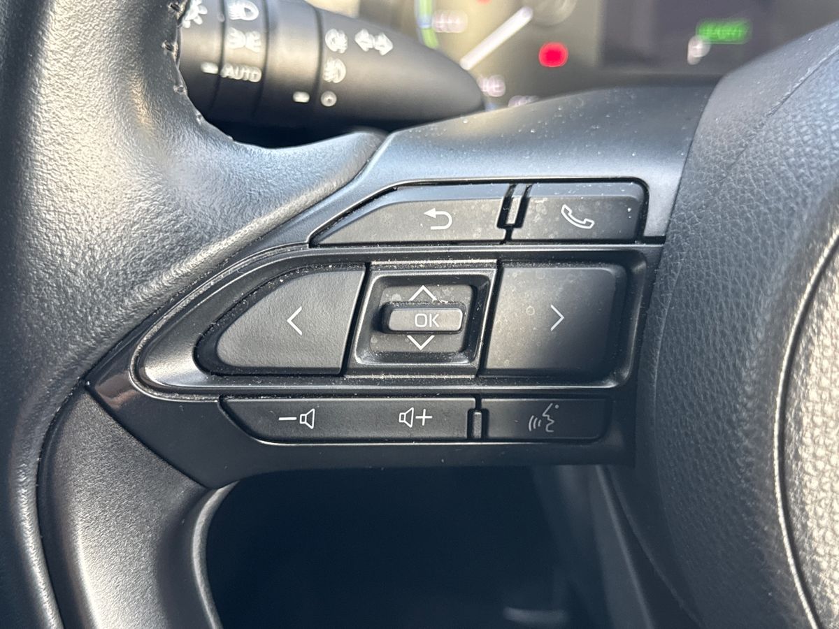 Used Toyota Yaris Cross 2022 for sale - 77105910: Photo 22