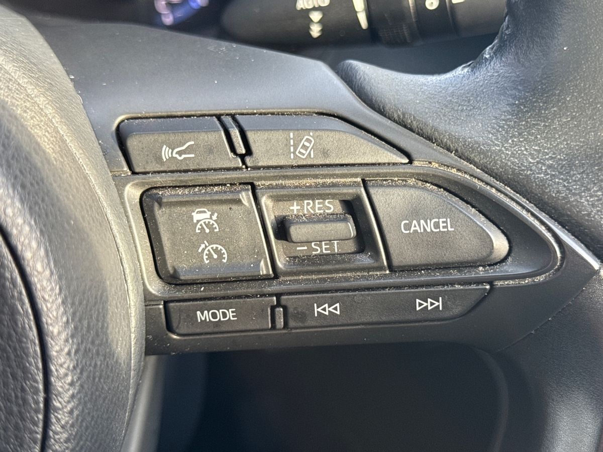 Used Toyota Yaris Cross 2022 for sale - 77105910: Photo 23