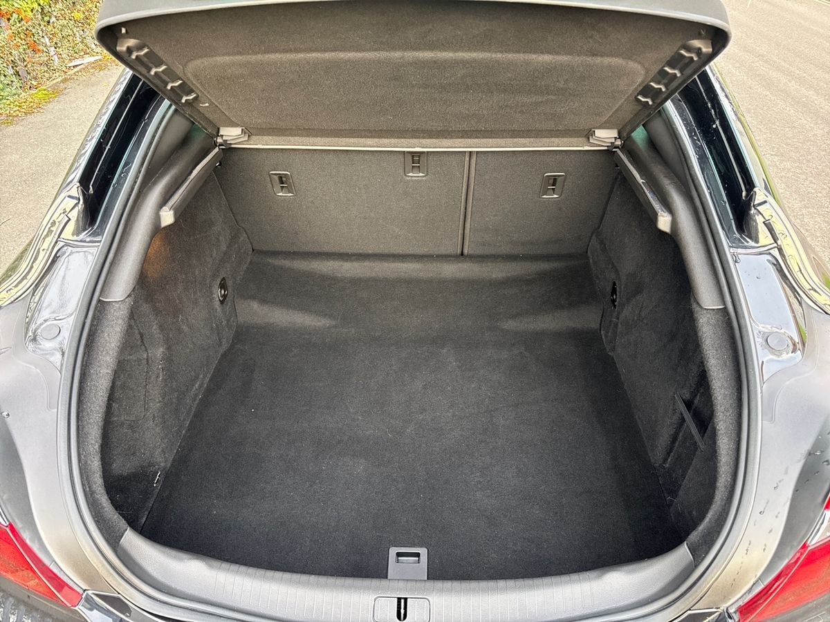 Used Vauxhall Insignia 2016 for sale - 76684390: Photo 25