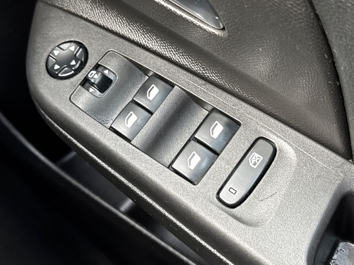 Used Vauxhall Corsa 2020 for sale - 76328147: Photo 17