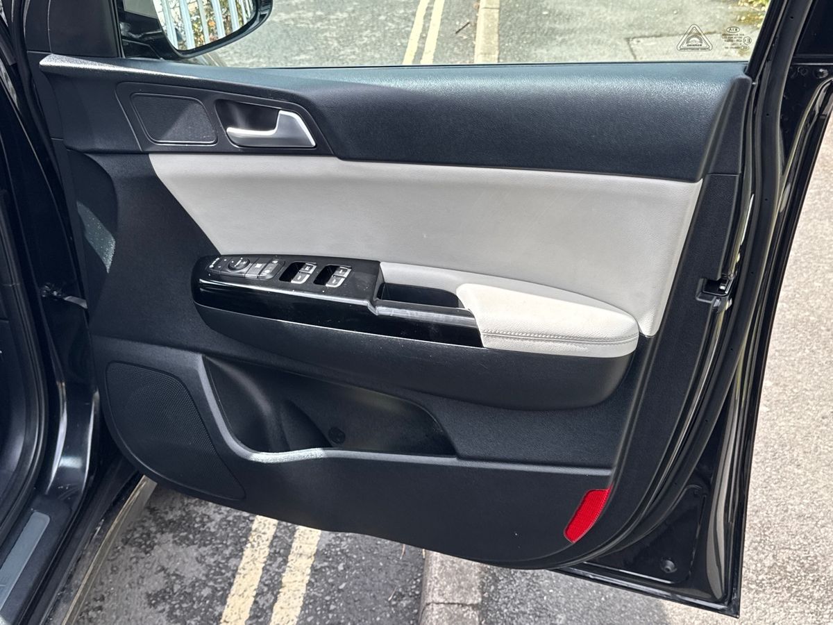 Used Kia Sportage 2021 for sale - 75702699: Photo 37