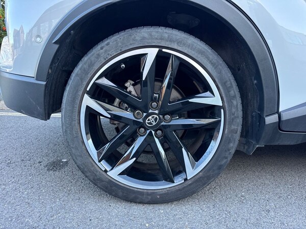Used Toyota C-HR 2023 for sale - 76124515: Photo 11