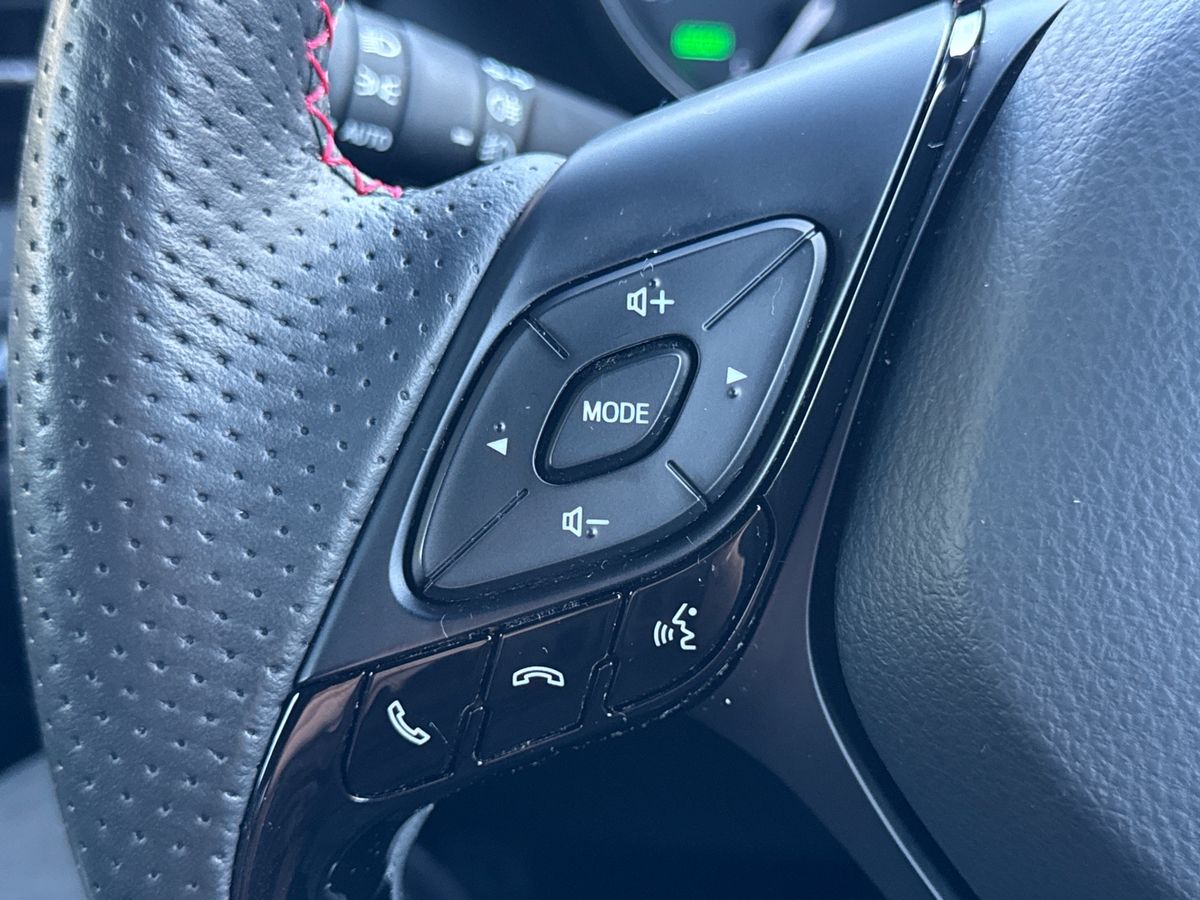 Used Toyota C-HR 2023 for sale - 76124515: Photo 22