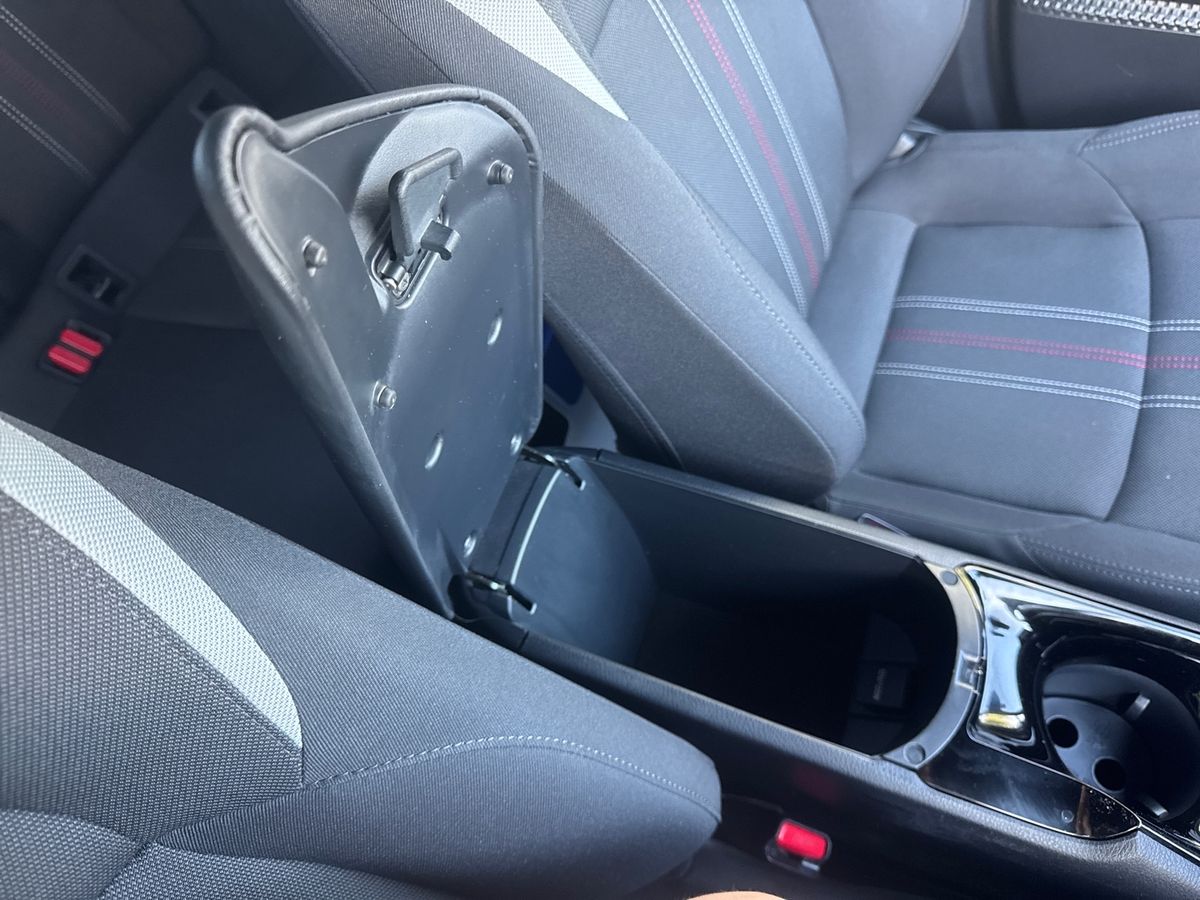 Used Toyota C-HR 2023 for sale - 76124515: Photo 28