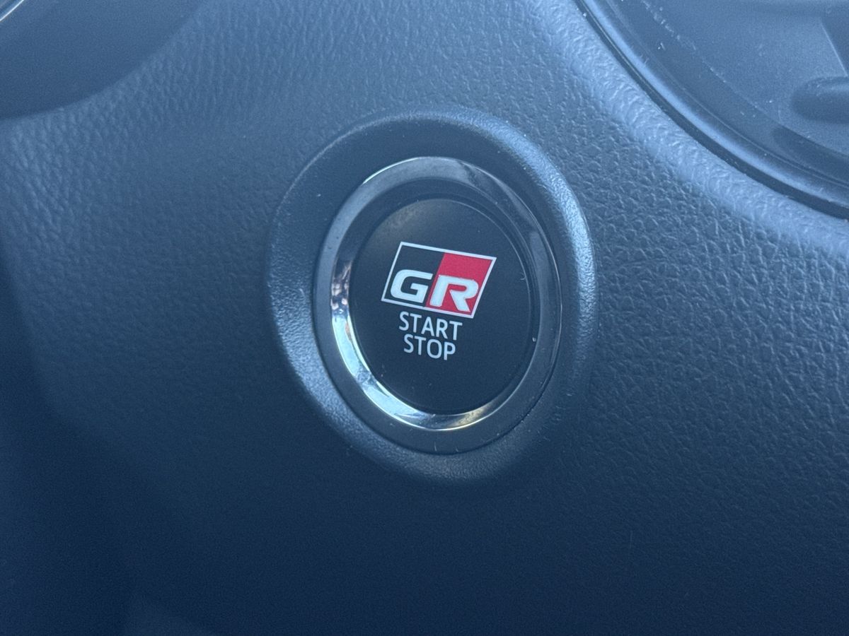 Used Toyota C-HR 2023 for sale - 76124515: Photo 31