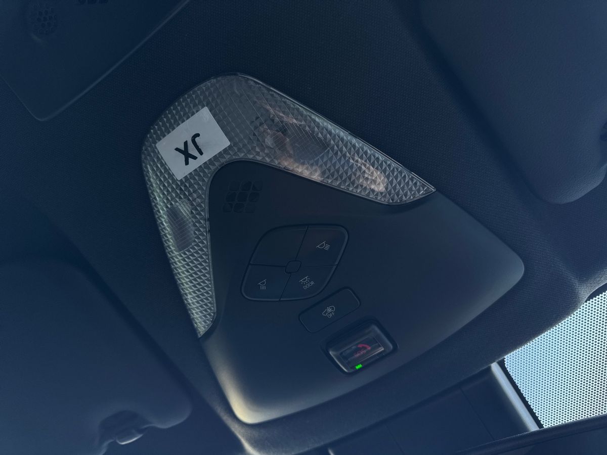 Used Toyota C-HR 2023 for sale - 76124515: Photo 33