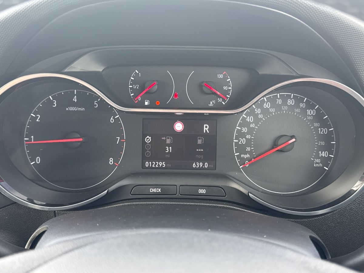 Used Vauxhall Crossland 2023 for sale - 75843745: Photo 21