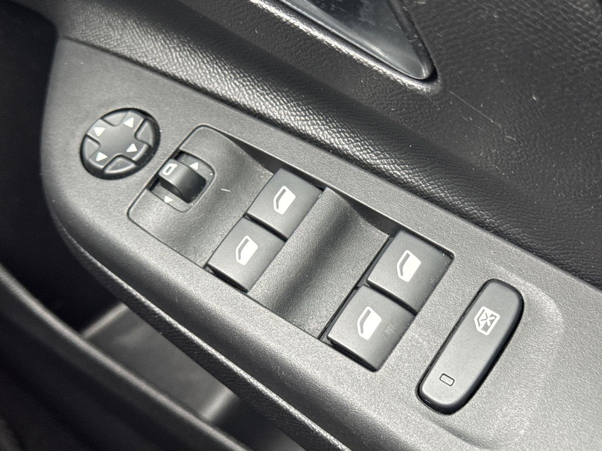 Used Vauxhall Corsa 2022 for sale - 77346909: Photo 17