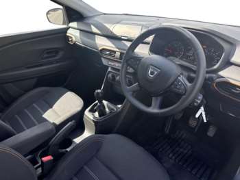 Used Dacia Sandero Stepway 2021 for sale - 75410182: Photo