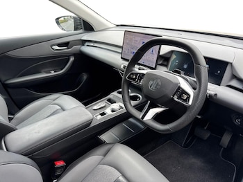 Used MG MGS5 2025 for sale - 76593630: Photo