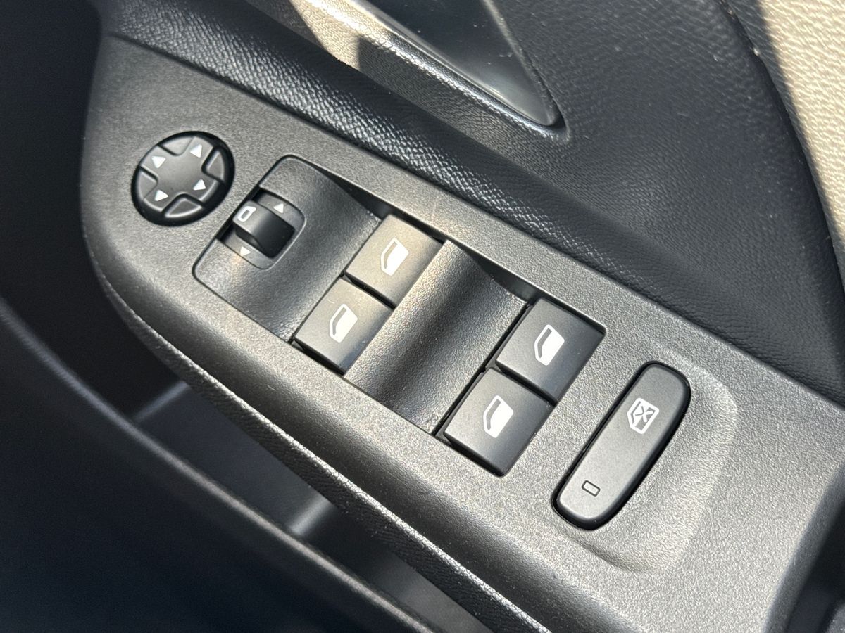 Used Vauxhall Corsa 2022 for sale - 76044317: Photo 17