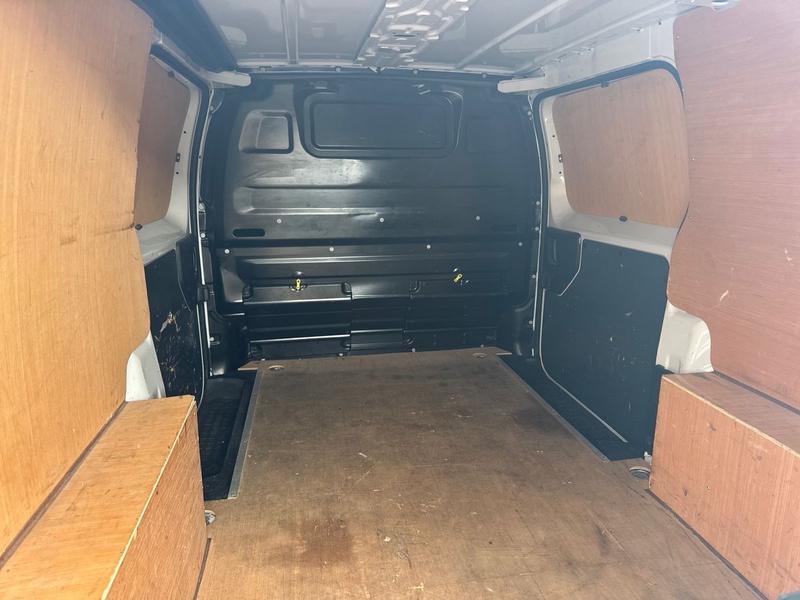 Used Vauxhall Vivaro 2023 for sale - 77910246: Photo 25