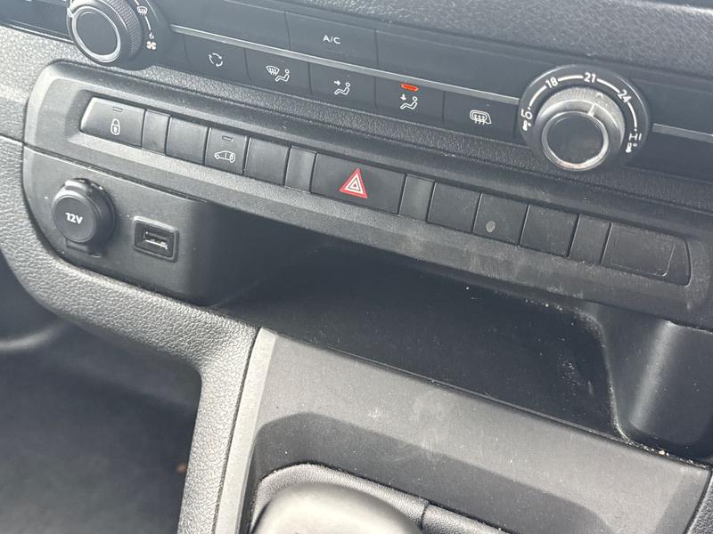 Used Vauxhall Vivaro 2023 for sale - 77910246: Photo 32