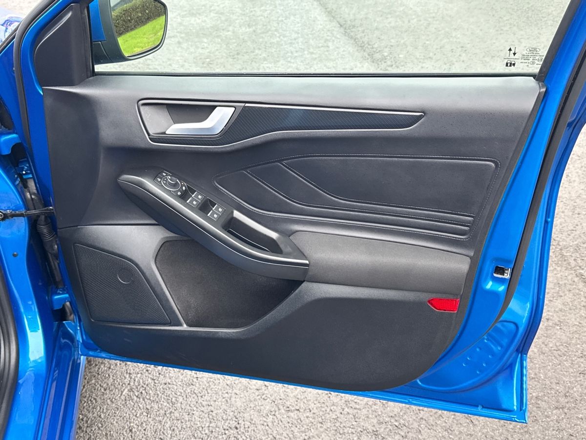 Used Ford Focus 2023 for sale - 76696466: Photo 37