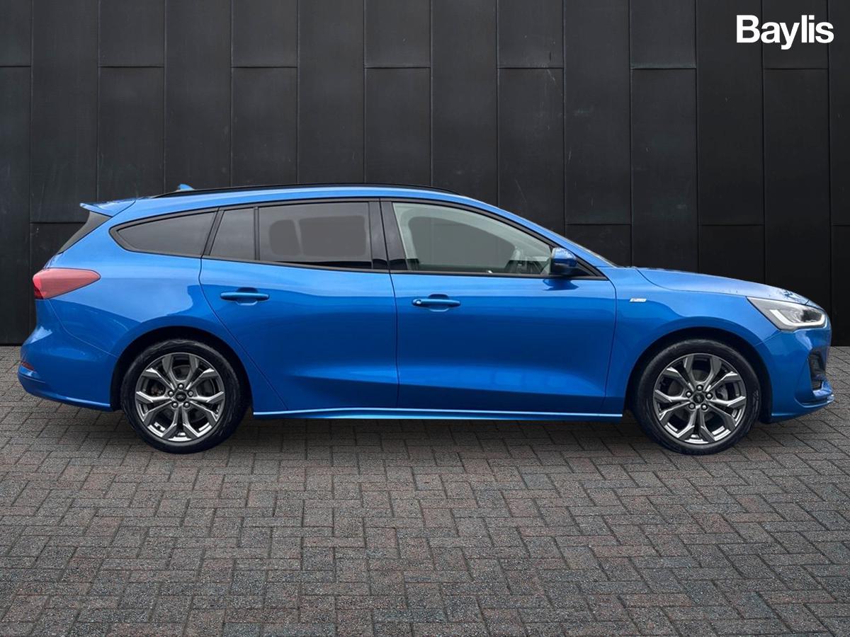 Used Ford Focus 2023 for sale - 76696466: Photo 5