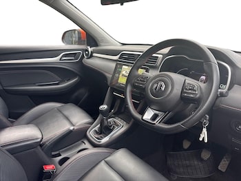 Used MG MG ZS 2023 for sale - 76420445: Photo