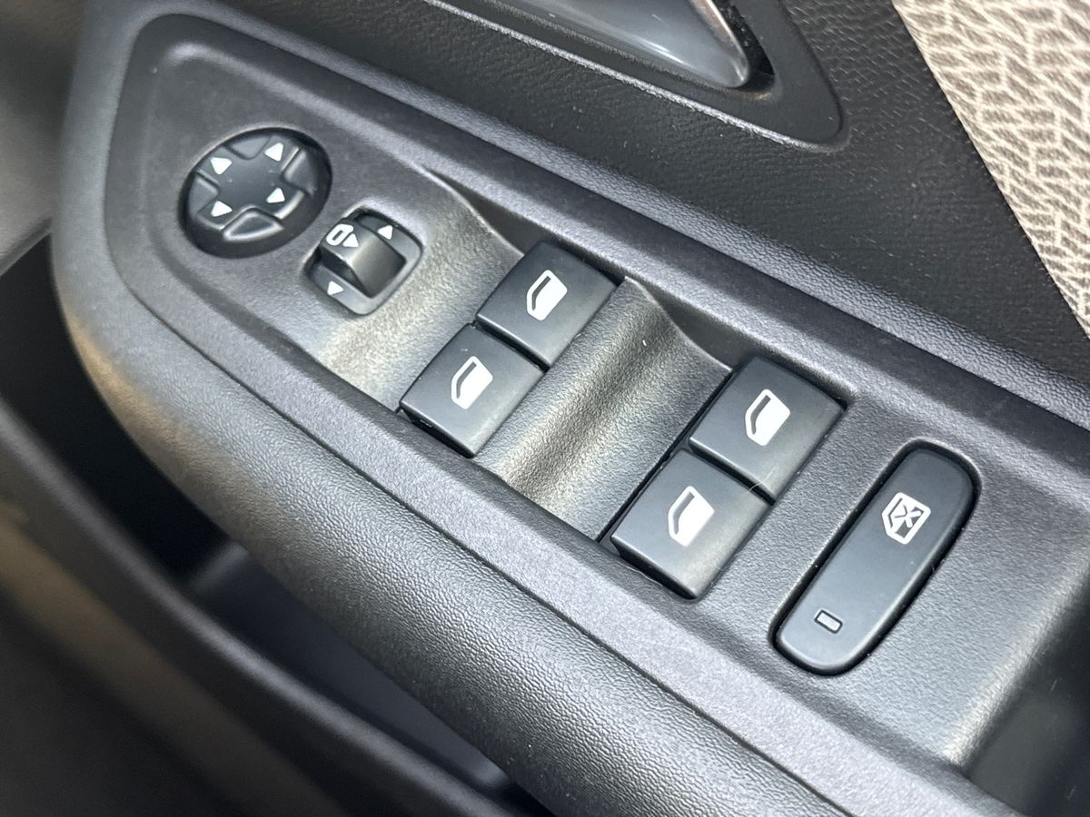 Used Citroen C4 2021 for sale - 75815388: Photo 17