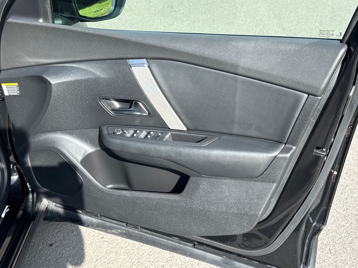 Used Citroen C4 2021 for sale - 75815388: Photo 37