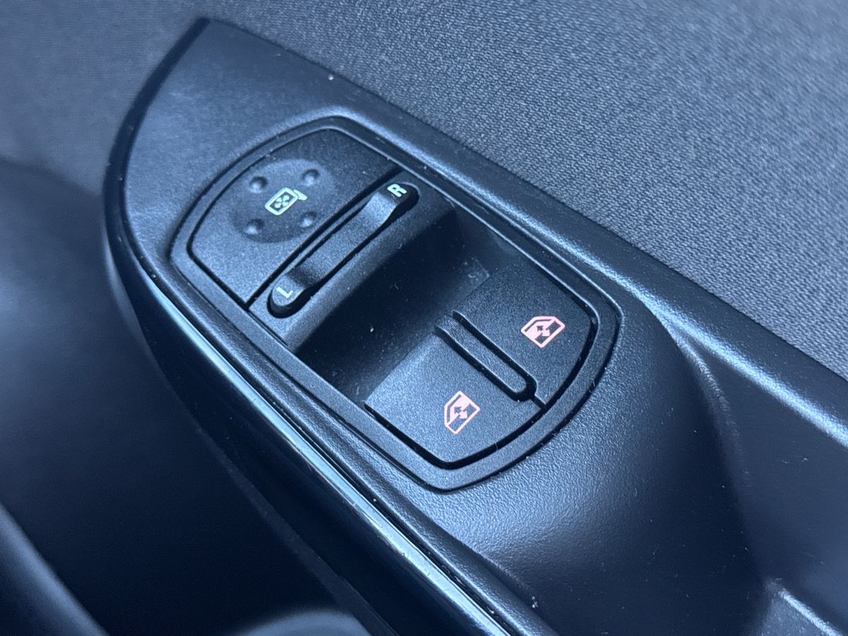 Used Vauxhall Corsa 2019 for sale - 76593753: Photo 17