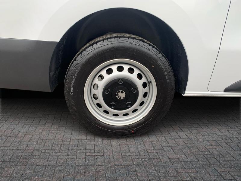 Used Vauxhall Vivaro 2024 for sale - 77910458: Photo 11