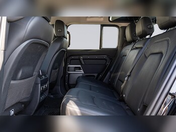 Used Land Rover Defender 2022 for sale - 79199974: Photo