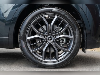 Used Maserati Levante 2024 for sale - 79267276: Photo