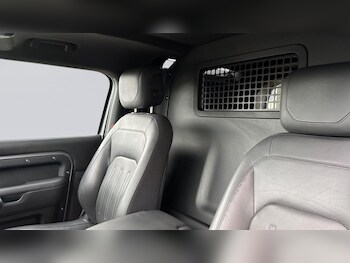 Used Land Rover Defender 2023 for sale - 79200310: Photo