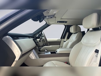 Used Land Rover Range Rover 2025 for sale - 79576016: Photo