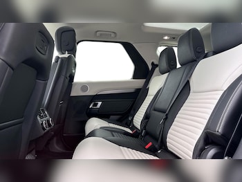 Used Land Rover Discovery 2026 for sale - 79198943: Photo