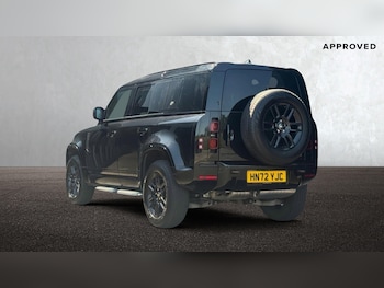Used Land Rover Defender 2022 for sale - 79200124: Photo