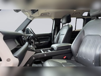 Used Land Rover Defender 110 2020 for sale - 79255249: Photo