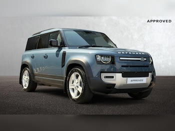 Used Land Rover Defender 110 2023 for sale - 79372531: Photo