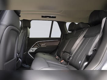 Used Land Rover Range Rover 2025 for sale - 79200287: Photo