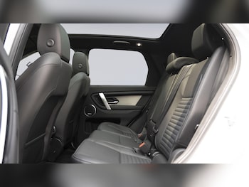 Used Land Rover Discovery Sport 2025 for sale - 79200461: Photo