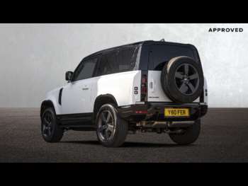 Used Land Rover Defender 90 2024 for sale - 74507240: Photo