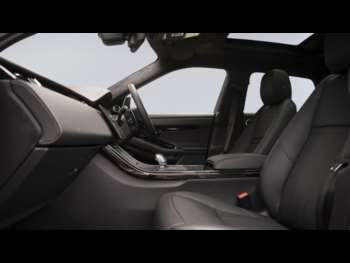 Used Land Rover Range Rover Evoque 2024 for sale - 74094258: Photo