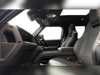 Used Land Rover Defender 2026 for sale - 79199795: Photo