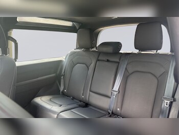 Used Land Rover Defender 2025 for sale - 79199659: Photo