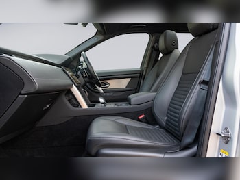 Used Land Rover Discovery Sport 2024 for sale - 79200361: Photo
