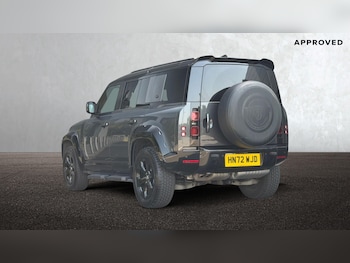 Used Land Rover Defender 2022 for sale - 79200275: Photo