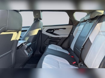 Used Land Rover Range Rover Evoque 2025 for sale - 79200113: Photo